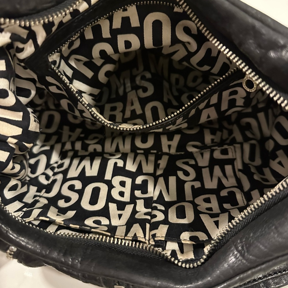 Marc by Marc Jacobs black leather shoulder bag - Picture 4 of 4